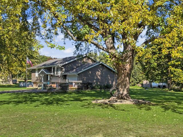 House for sale in Mukwonago, Waukesha County