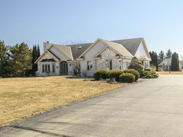 House for sale in Eagle, Wisconsin