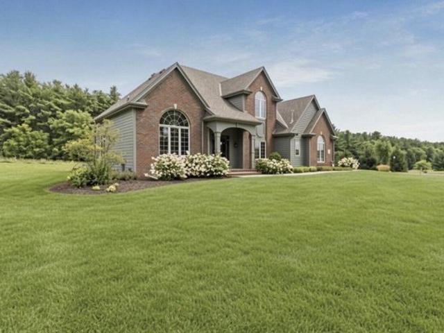 House for sale in Mukwonago, Wisconsin