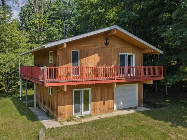 House for sale in La Valle, Wisconsin