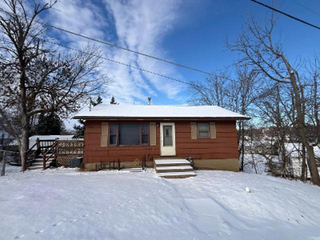 House for sale in Clinton, Iowa
