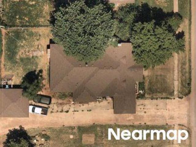 House for sale in Clinton, Oklahoma