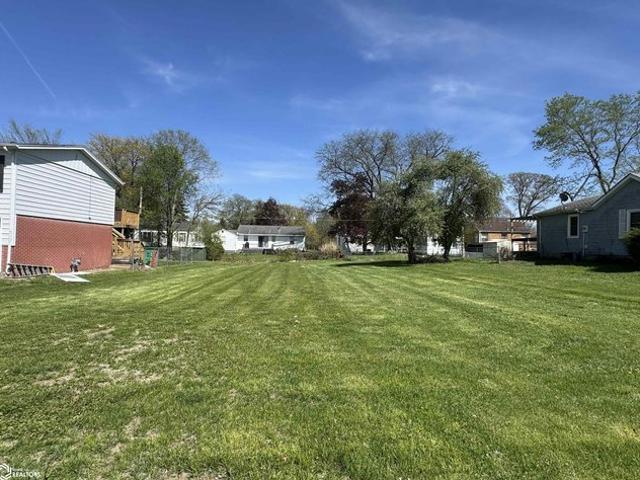 Land for sale in Burlington, Iowa