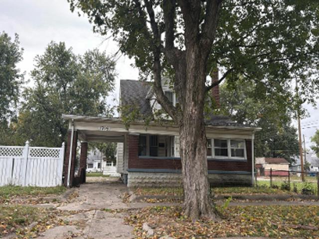 House for sale in Terre Haute, Vigo County