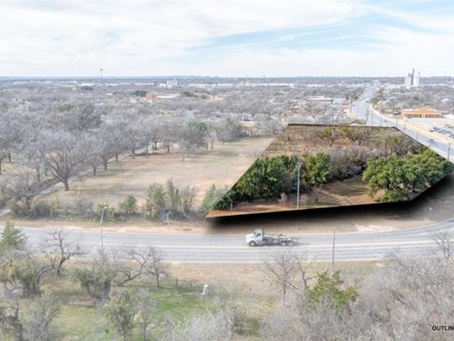 Land for sale in Taylor, Texas