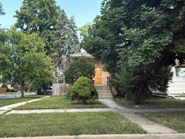 House for sale in Maywood, Illinois