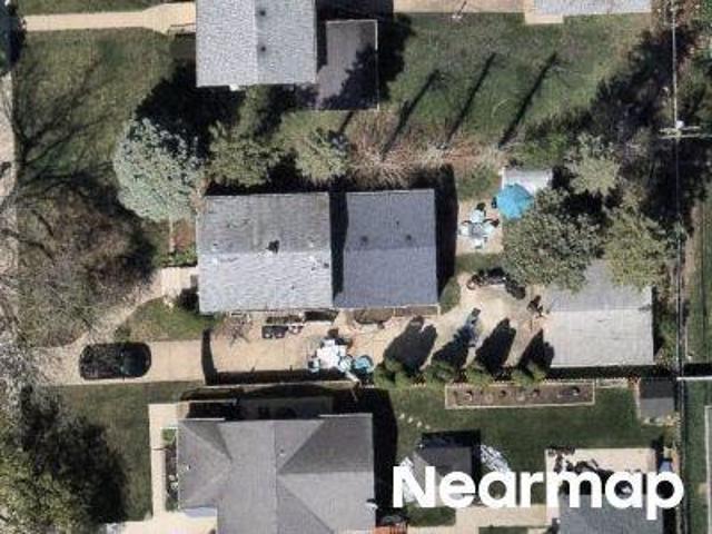 House for sale in Broadview, Illinois