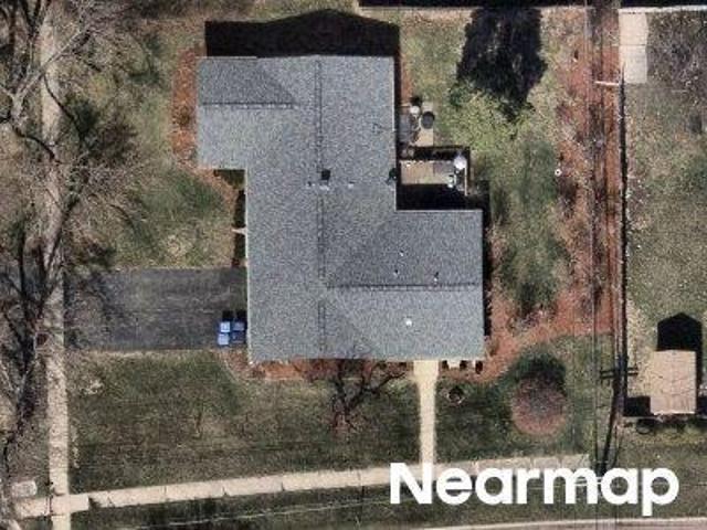 House for sale in Illinois