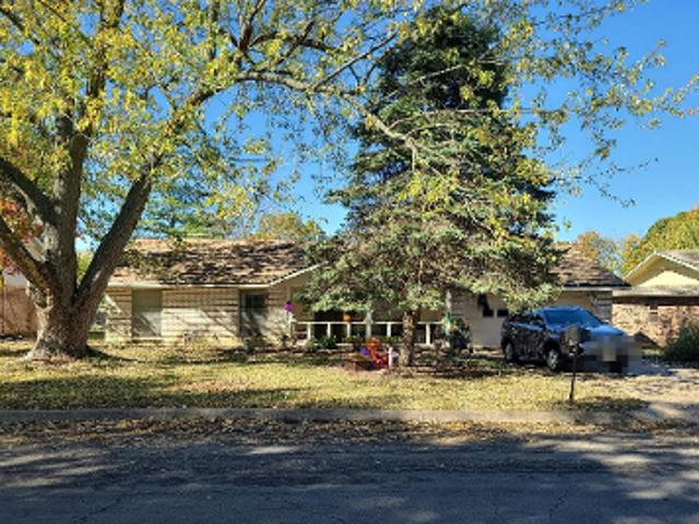 House for sale in Rogers, Benton County