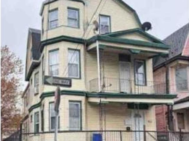 House for sale in Newark, New Jersey