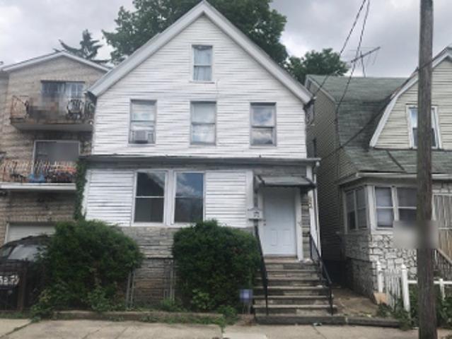 House for sale in Newark, New Jersey