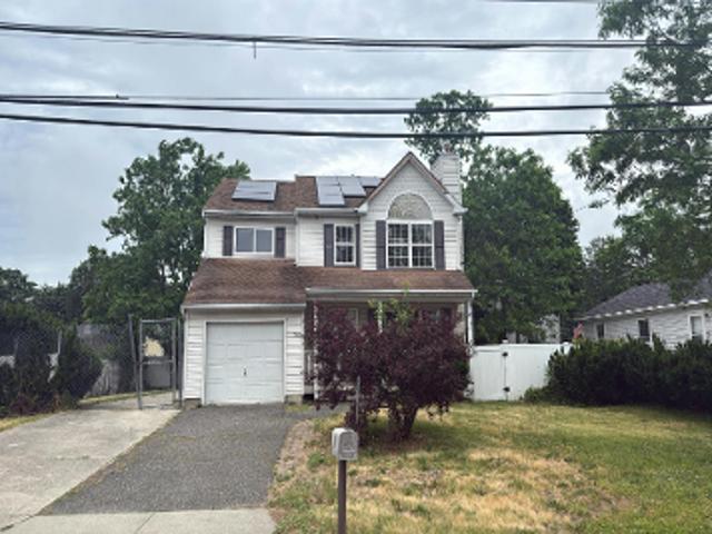 House for sale in Babylon, New York