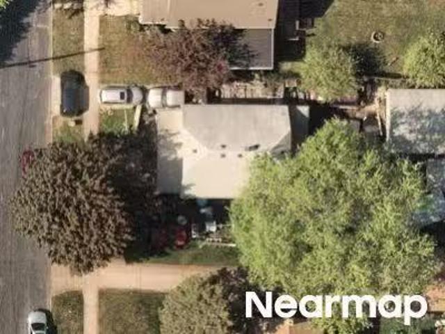 House for sale in Manitowoc