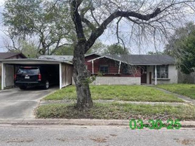 House for sale in Kingsville House for sale in Kingsville