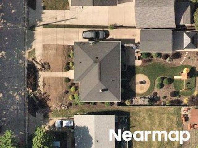 House for sale in Manitowoc