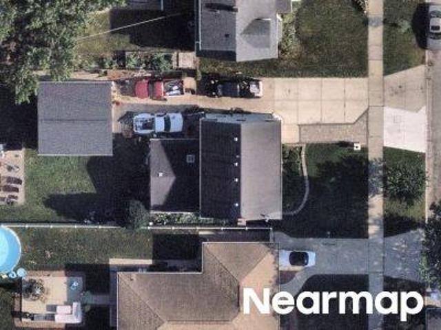 House for sale in Des Plaines, Illinois