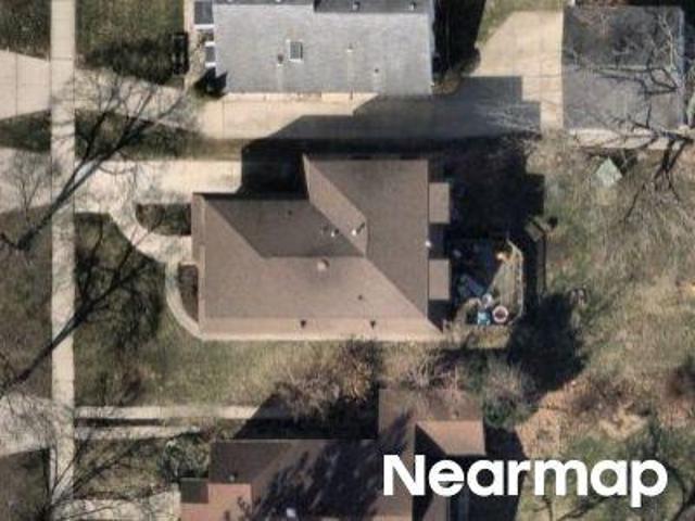 House for sale in Des Plaines, Illinois