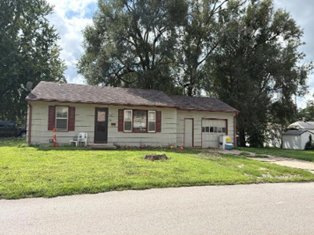 House for sale in Buchanan, Missouri