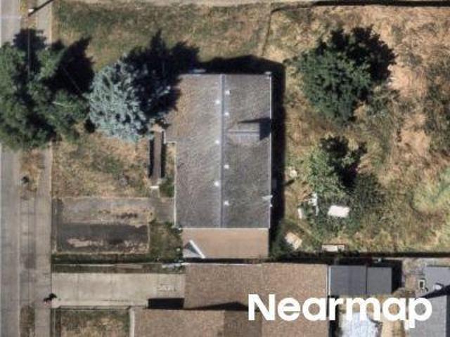 House for sale in Springfield, Lane County