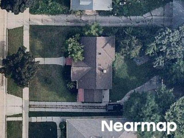 House for sale in Milwaukee, Wisconsin