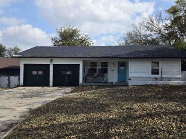 House for sale in Temple Bar Marina, Texas