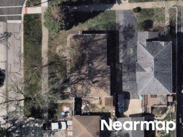House for sale in Des Plaines