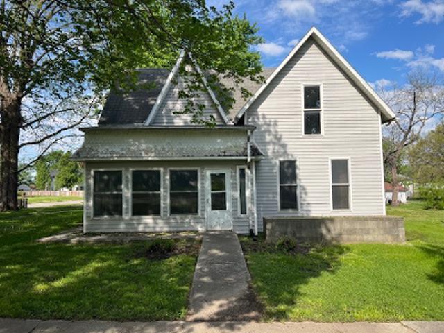 House for sale in Hopkins, Missouri