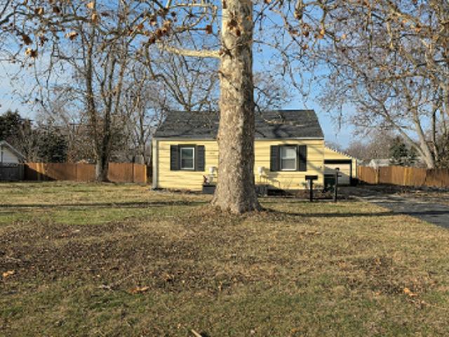House for sale in Decatur, Illinois