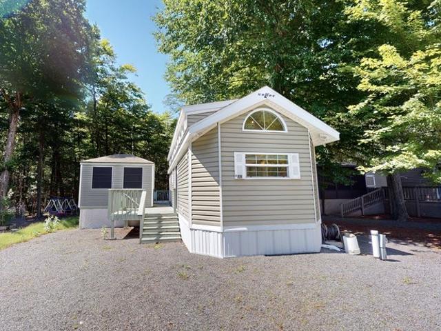 House for sale in Newfoundland, Pennsylvania