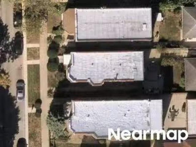 House for sale in Bedford Park