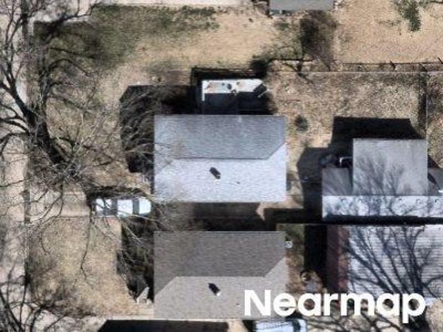 House for sale in Pekin, Illinois