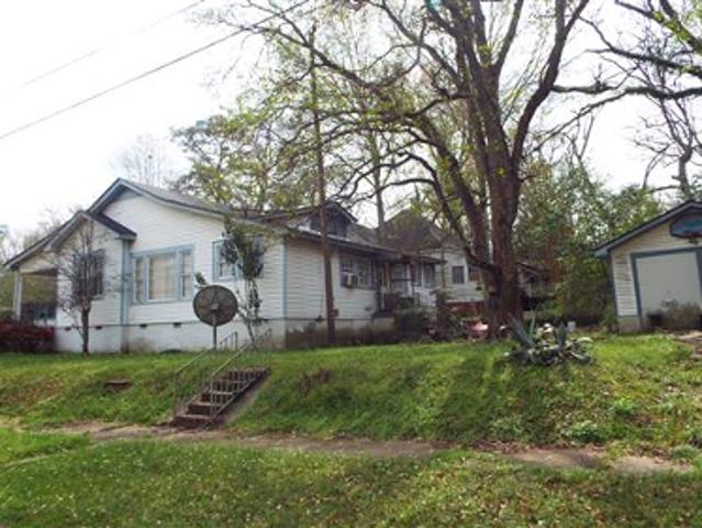 House for sale in Mccomb, Mississippi