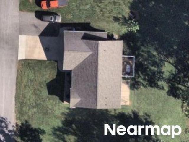 House for sale in Le Claire, Iowa