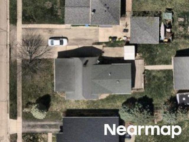 House for sale in Dekalb, Illinois