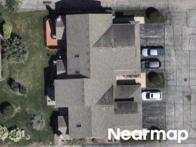 Townhouse for sale in Hickory Hills, Cook County