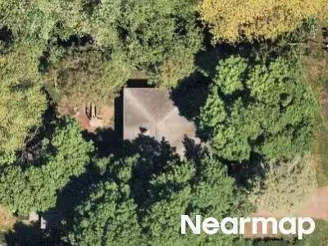 House for sale in Neenah