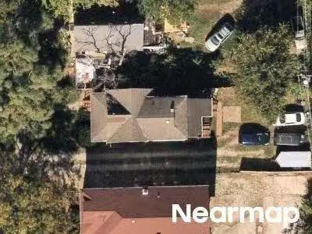House for sale in Bedford Park