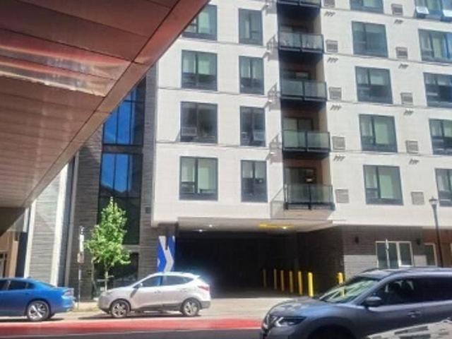 Condo for sale in Hennepin, Minnesota