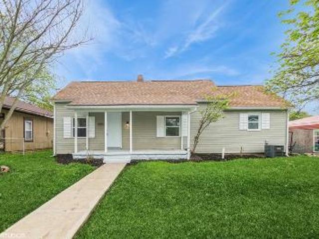 House for sale in Clinton