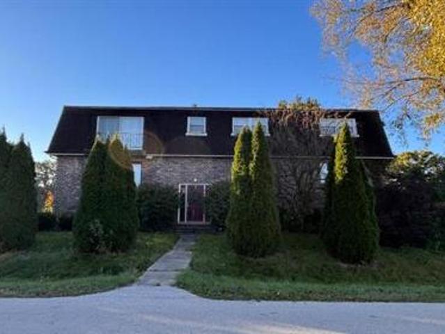 House for sale in Palos Hills