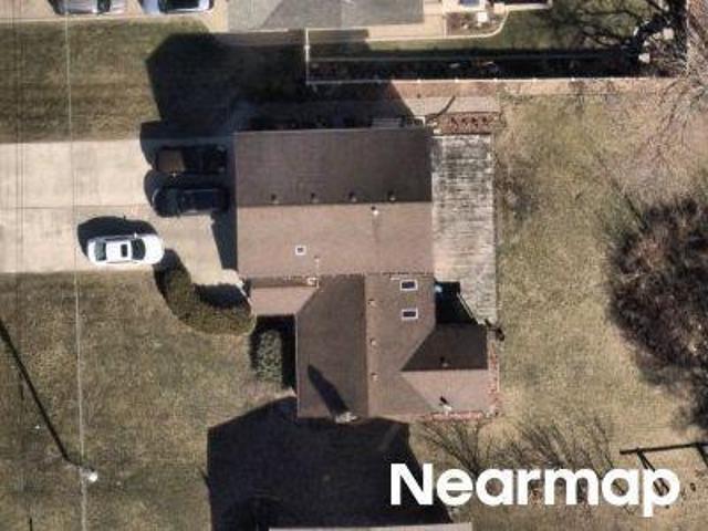 House for sale in Palos Hills, Illinois
