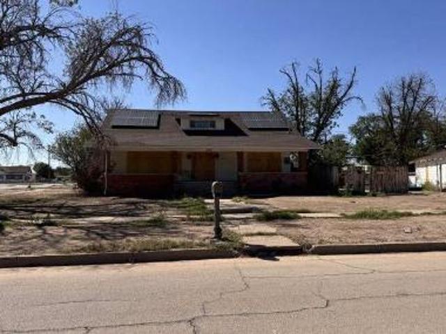 House for sale in Artesia, New Mexico