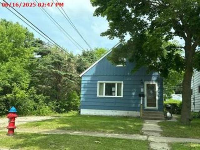 House for sale in Milwaukee