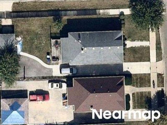 House for sale in Broadview, Illinois