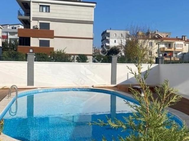 Camikebir Mahallesi, Seferihisar içerisinde kiralık mülk