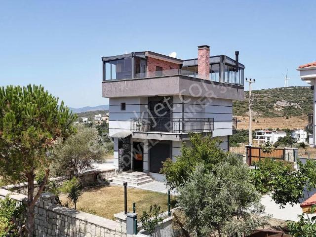 Seferihisar, İzmir içerisinde satılık Villa
