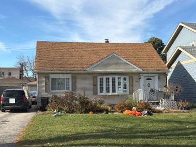 House for sale in Illinois