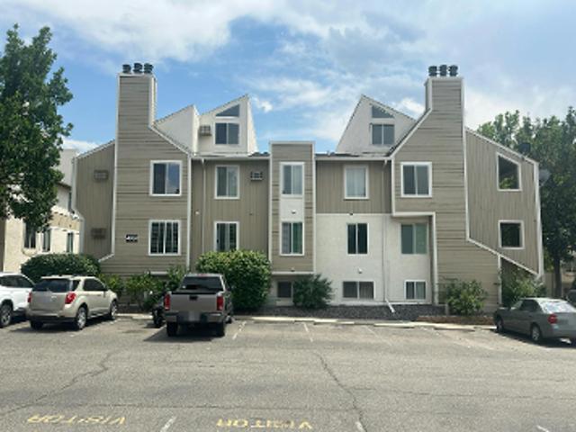 Condo for sale in Arapahoe, Colorado