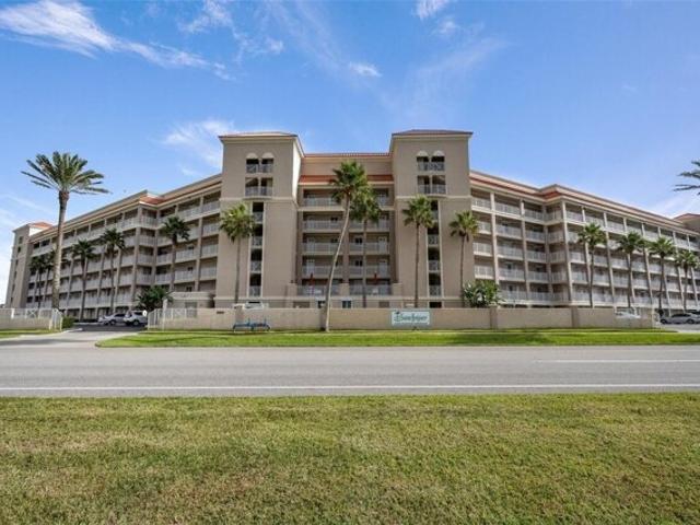 Condo for sale in New Smyrna Beach