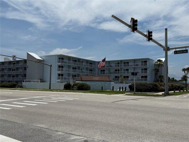 Condo for sale in New Smyrna Beach